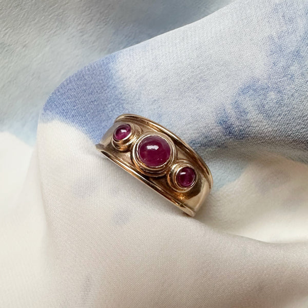 Hefty Ruby Cabochon Ring – The Piece London